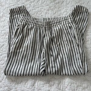 Old Navy linen pants